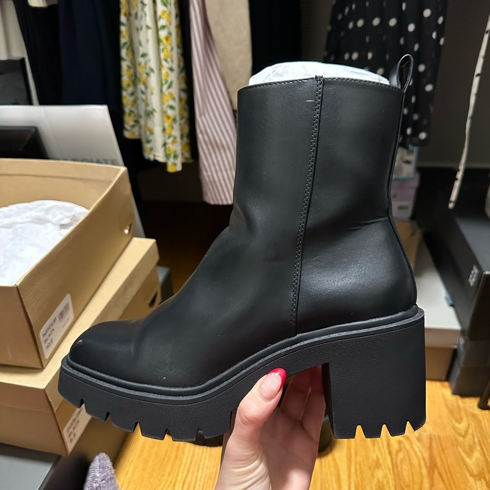 Steve Madden Black Chunky Heeled Boots